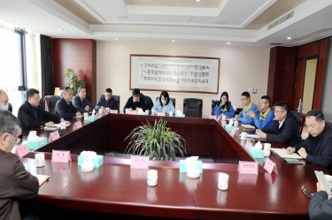 浙江省外办副主任王红威一行莅临ROYAL皇家88纸业调研指导